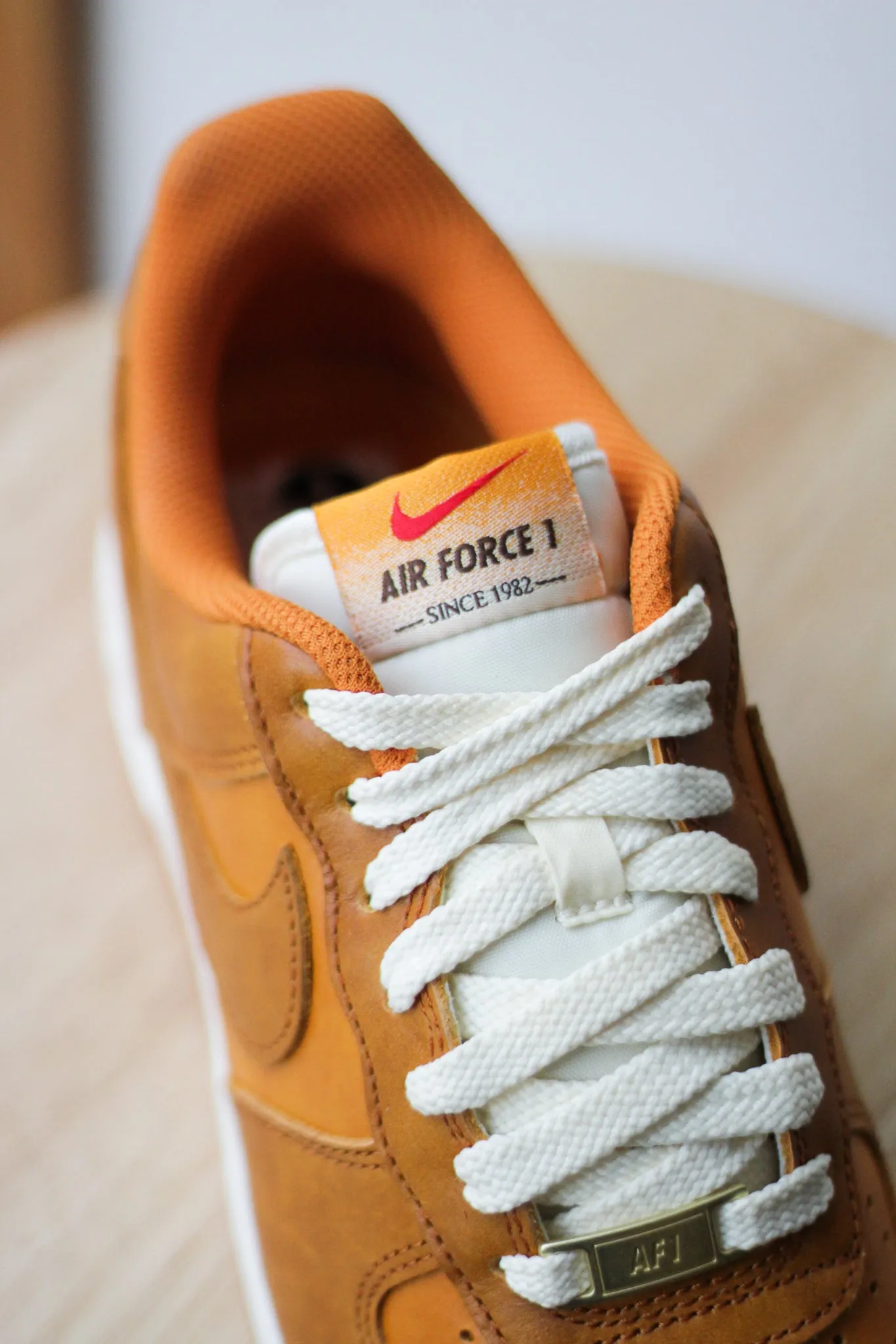 AIR FORCE 1 '07 LV8 "SUNSET"