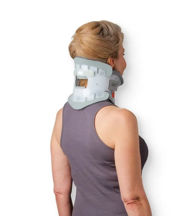 Aspen Cervical Collar with Replacement Pads