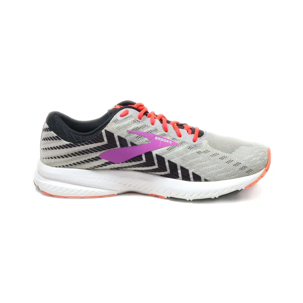 Brooks Wmns Launch 6 Wide Sport Shoes Leather Grey Colour For Women