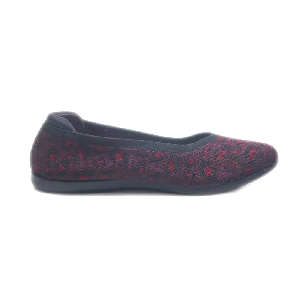 Clarks Ballerinas Fabric Maroon Colour For Women