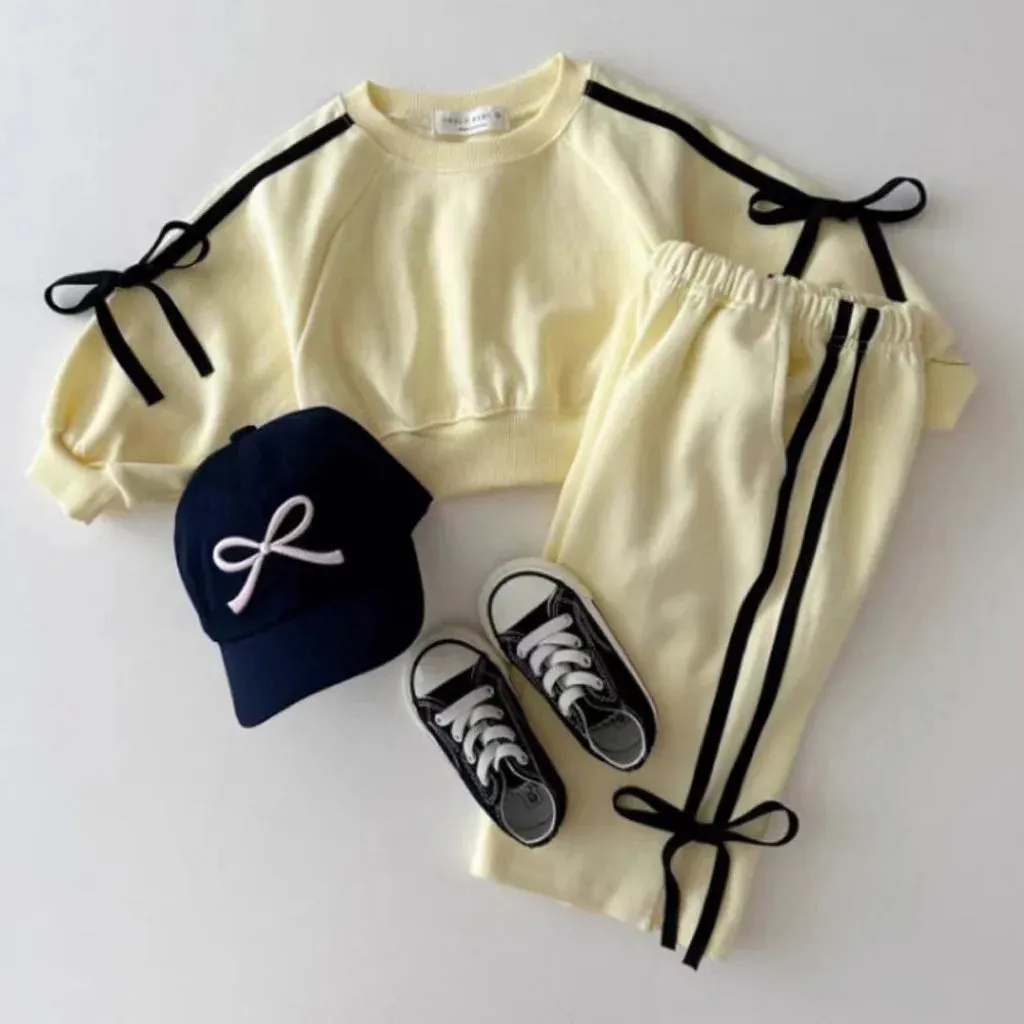 Cute Bow Sweatshirt & Pants Set