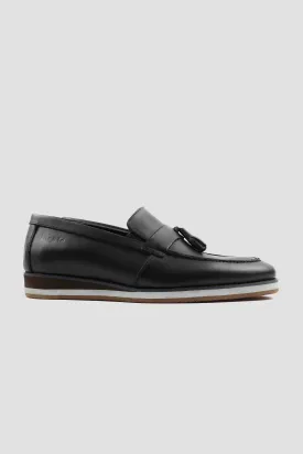 Tassel loafer