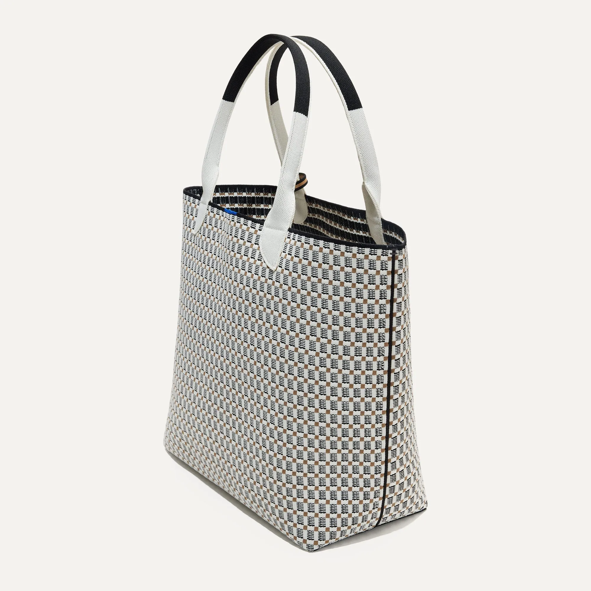 The Lightweight Tote - Black and White Checkers